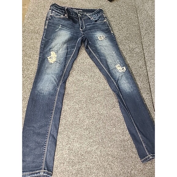 Maurices  Jeans Size 3/4 Junior Womens Small Stretch Distressed Patchwork - Picture 2 of 8